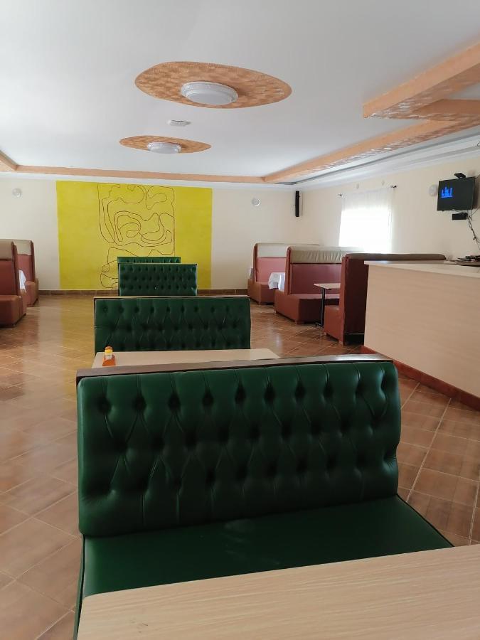 קיטאלה Easy Sleep Guesthouse מראה חיצוני תמונה